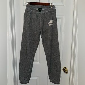 roots | women’s grey sweatpants in size small